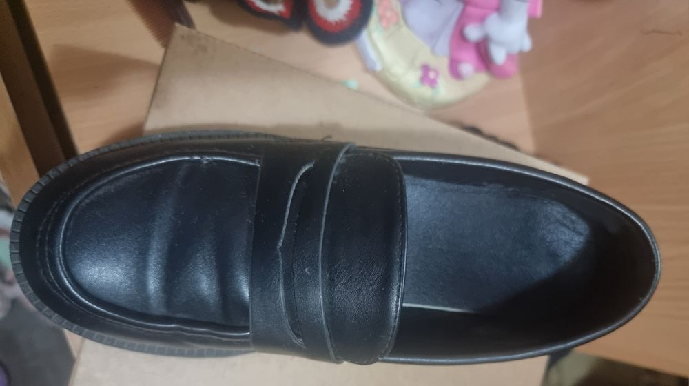 Обувь в школу: туфли 37 размера