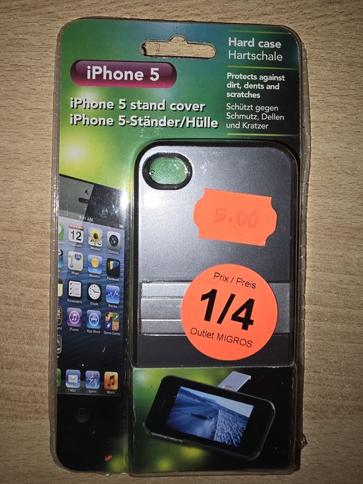 Калъф със стойка за iPhone 5