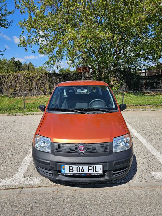 Fiat Panda 2008, benzină, 13.000 km reali, utilizată puțin și ținută în garaj
