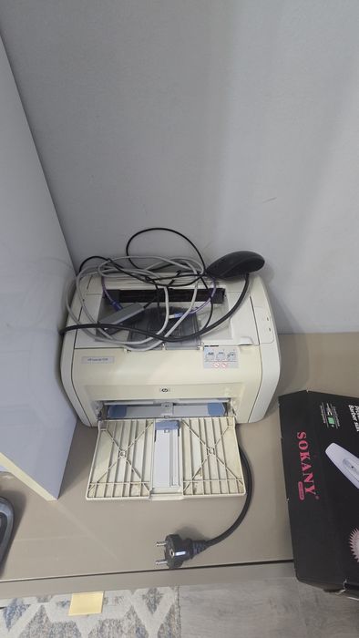 Черно белый принтер HP 1018