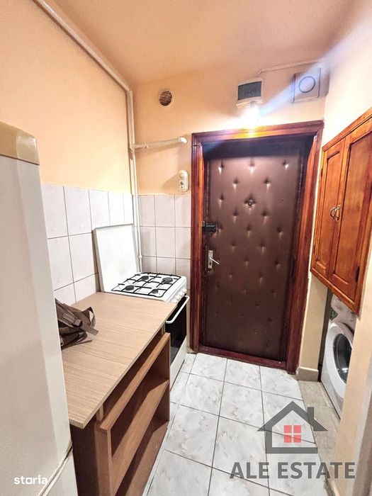 Garsoniera, parter inalt, mobilata, izolata, zona Scoala Nr.8 - Turda
