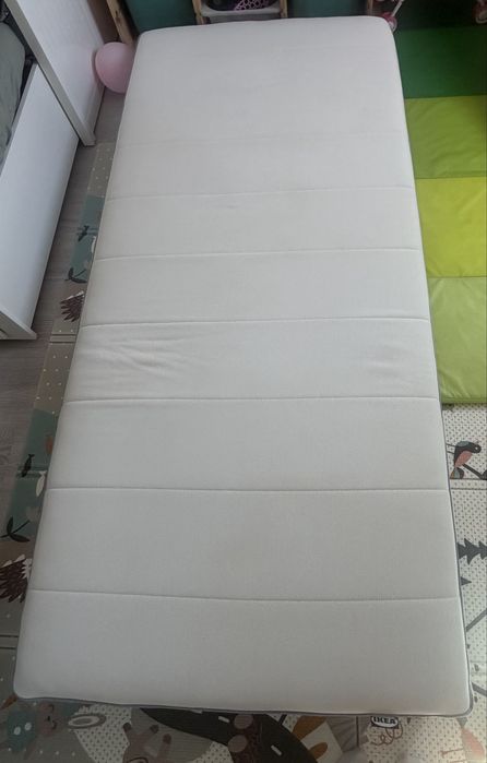 Saltea ikea 90x200