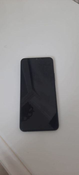 Продаётся сотовый телефон