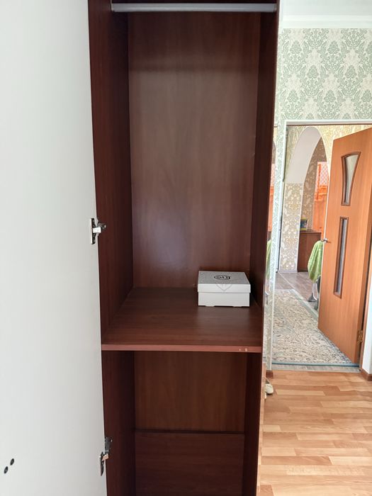 Продам спальний гарнитур