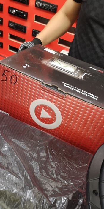 Монитор на toyota camry 50