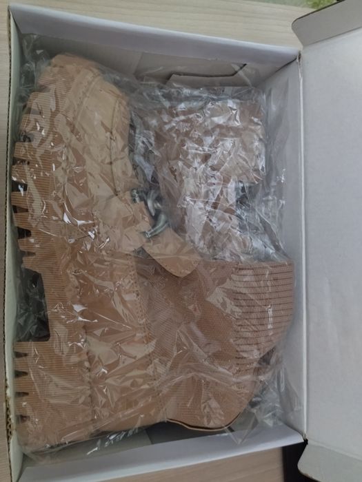 Продам обувь женскую