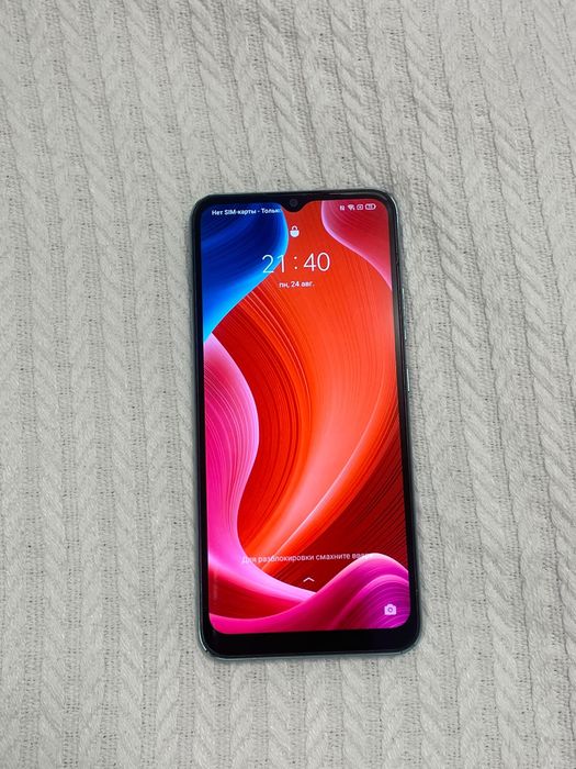 realme C21         б