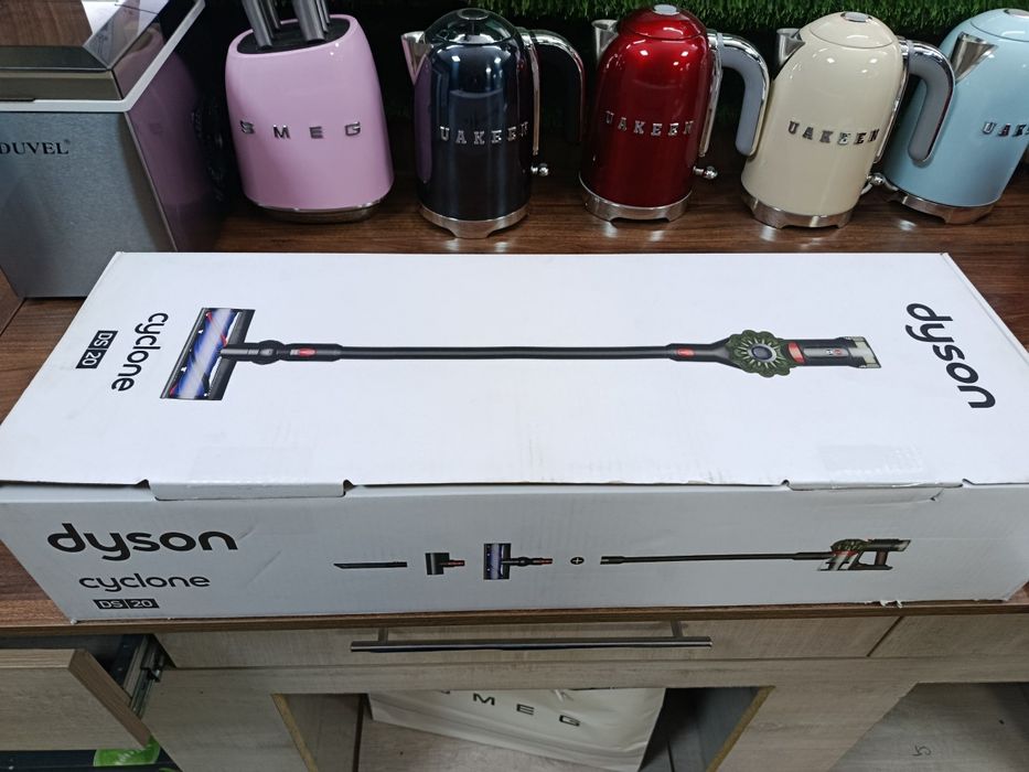 пылесос Dyson Cyclone V8.Модель с официальной гарантией + Доставка