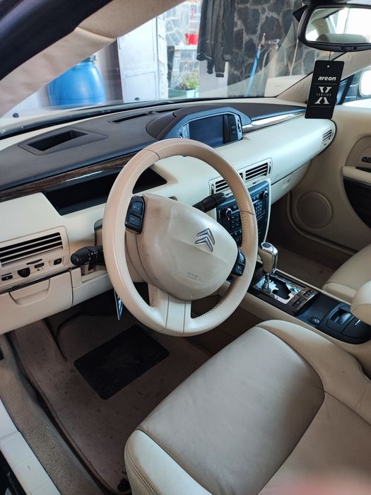 Citroen C6 2.7HDI 204hp - Цял за части или реставрация