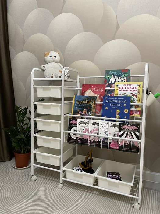 Стеллаж для книг