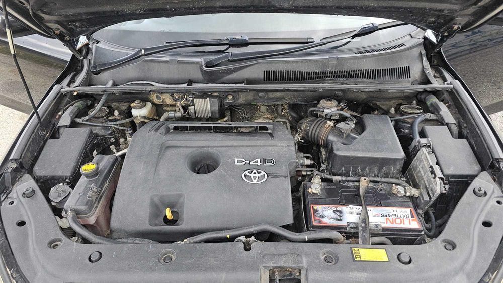 Toyota RAV 4  2.2  D4D
