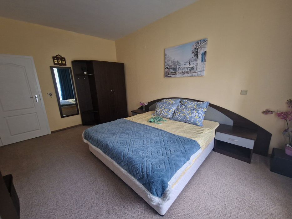 Дава се под наем Двустаен апартамент в к.к. Златни пясъци - 80 кв.м за 560 € - Снимка #4