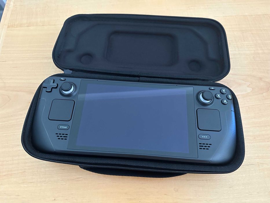 Steam Deck OLED 1TB – folosit f puțin