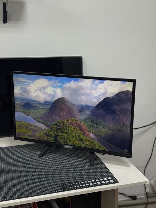 Телевизор Philips 32 дюйма
