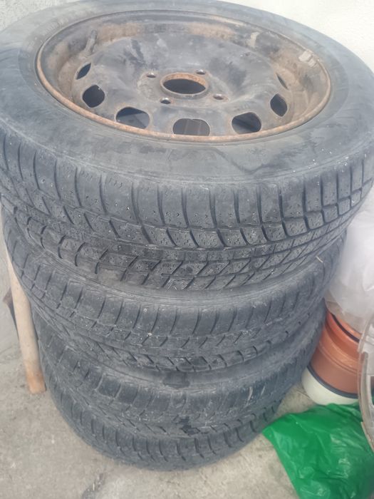 Jante+Cauciucuri de iarnă 175/65-R14