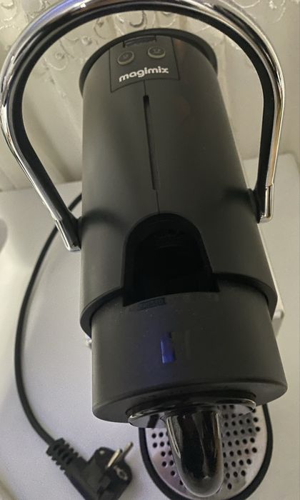 Aparat de cafea  nespresso