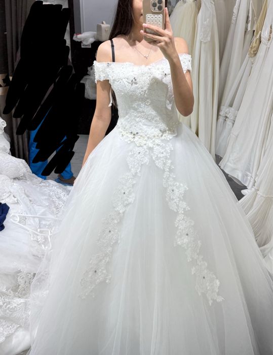 Свадебное платье