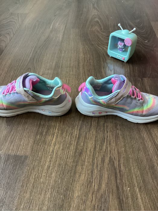 Adidasi skecers nr30