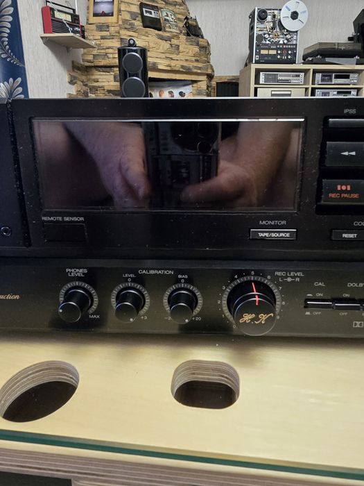 Кассетная дека A&D 9100 EV
