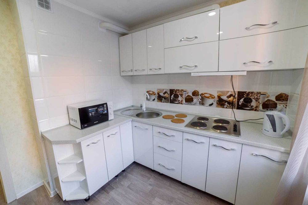 Сдам 2 комнатную квартиру посуточно