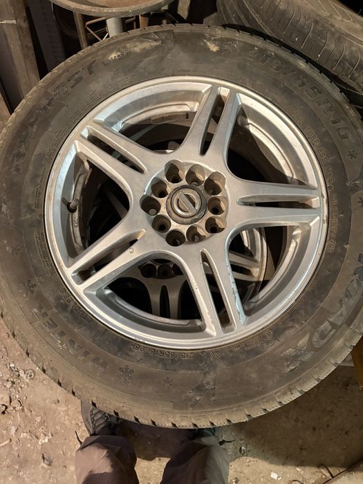 Диски 16 универсальные с шинами