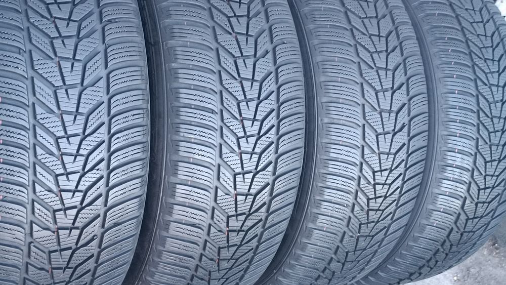 235/55/18 Hankook