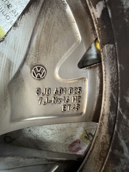 Janta R16 VW Passat B9