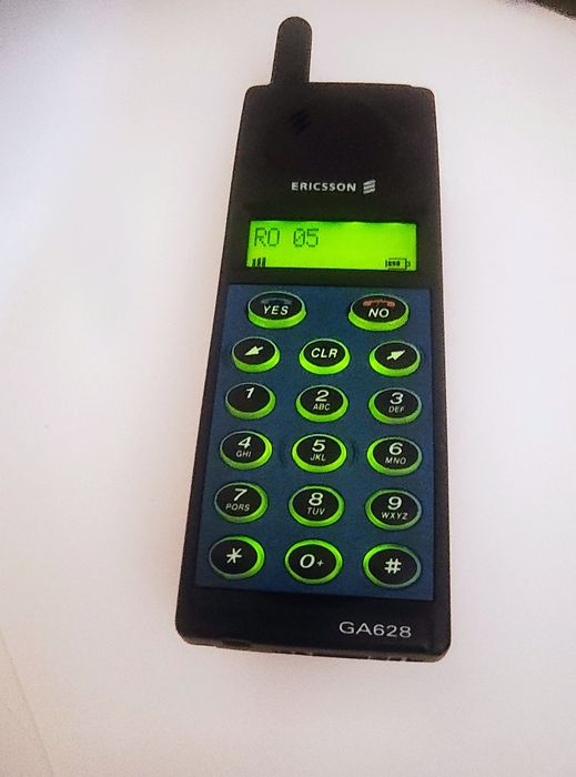 Ericsson GA628  ( decodat, baterie refacuta, impecabil)