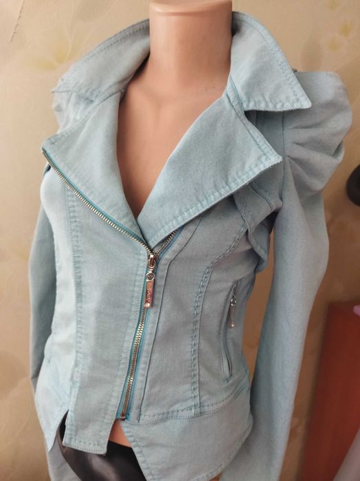 Яке Junona M размер с буфан ръкав