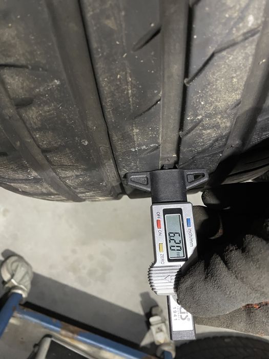 Anv vara 275/40/20 Vredestein/Kumho