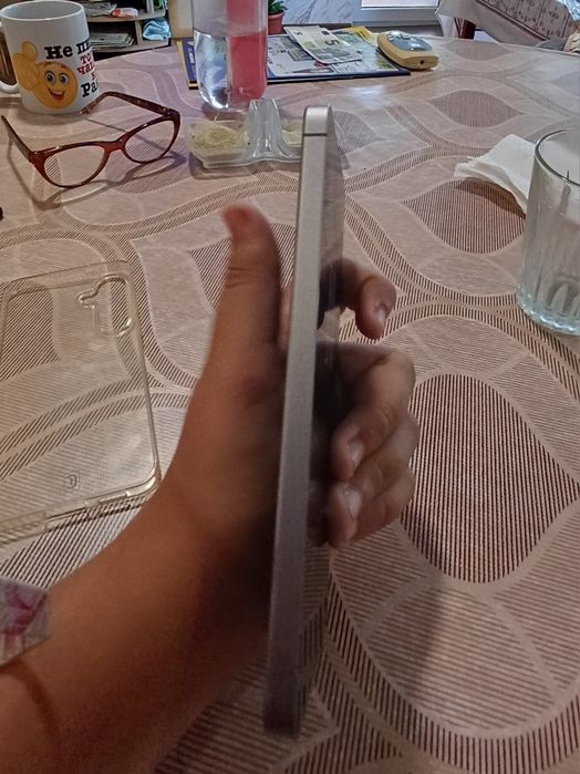 Продава се! SAMSUNG S25 FE