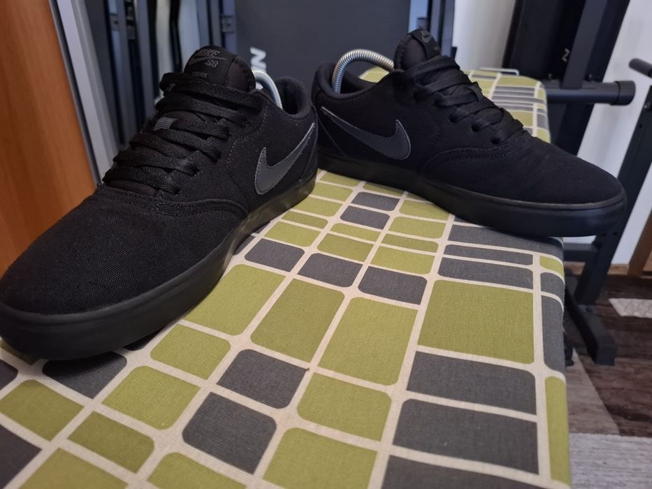 Nike SB Check Solar