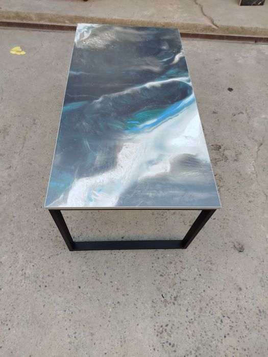 Loft mebel jurnalniy stol