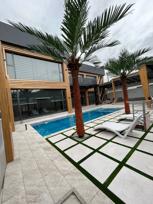 Супер ченирма! Берлин 20 кишига жой бор