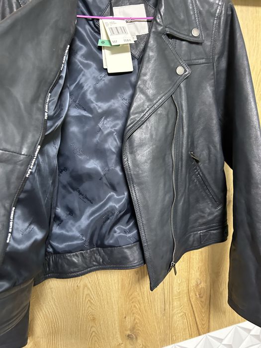 Дамско кожено яке Pepe Jeans, между черно,преливащо. Размер M/L