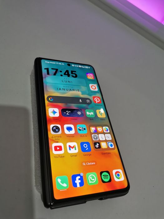 Schimb honor magic v2