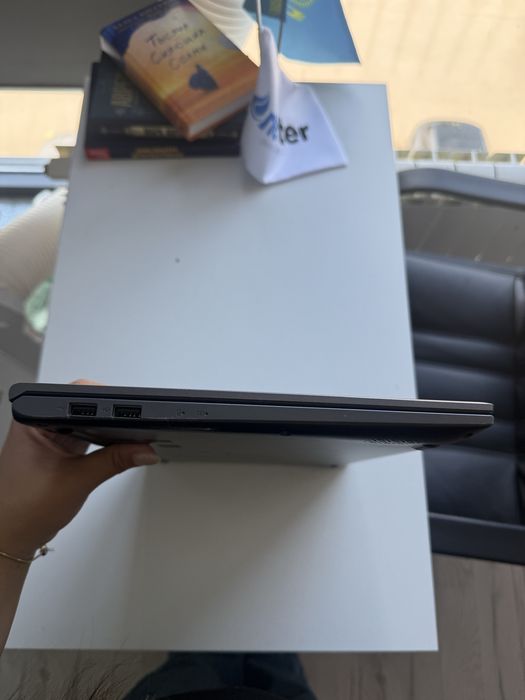 Ноутбук ASUS для работы
