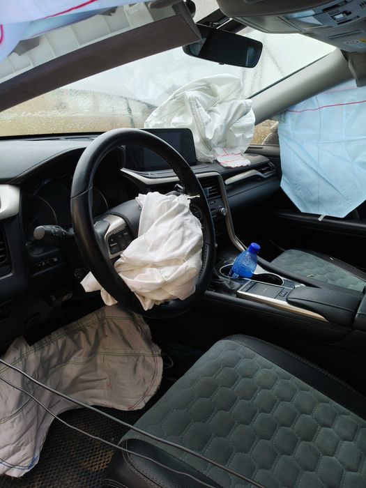 Lexus      RX 300