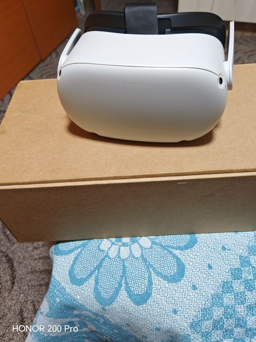 Meta Oculus Quest 2