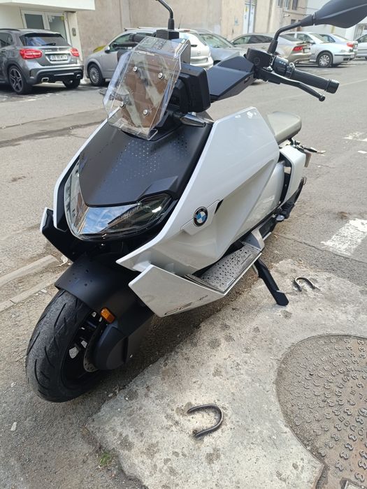 BMW CE 04 Motocicleta Electrică