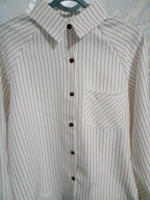 Klassik uslubdagi shim va rubashka  Xitoyniki ikkovi ham  M razmerda