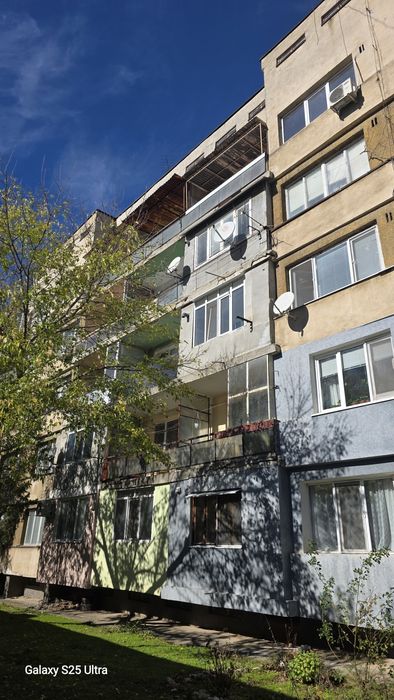 Дава се под наем Двустаен апартамент в Силистра, Римска гробница - 68 кв.м за 48450 € - Снимка #1