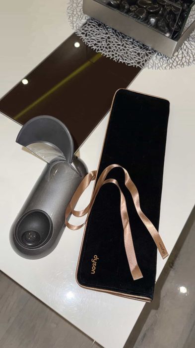 Преса за коса Dyson Corrale