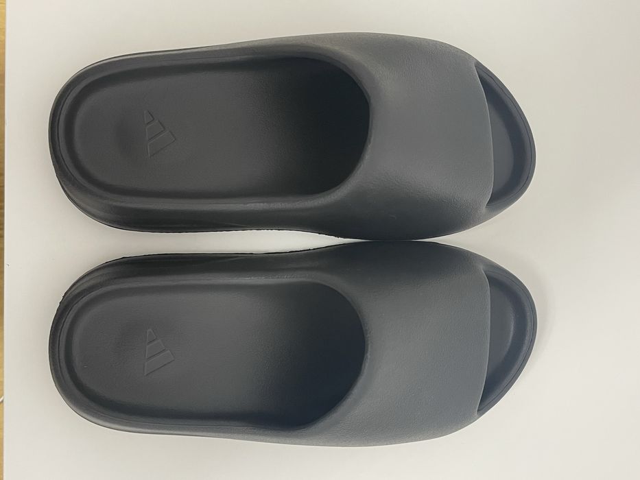 Yeezy Slide Onyx
