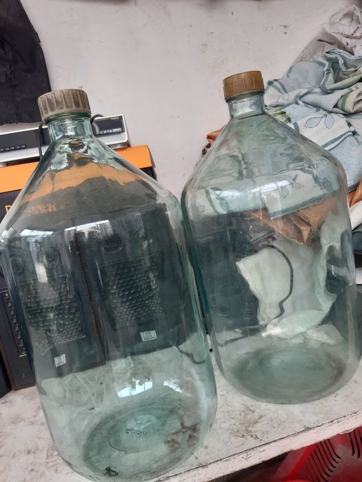 Продаются бутыли