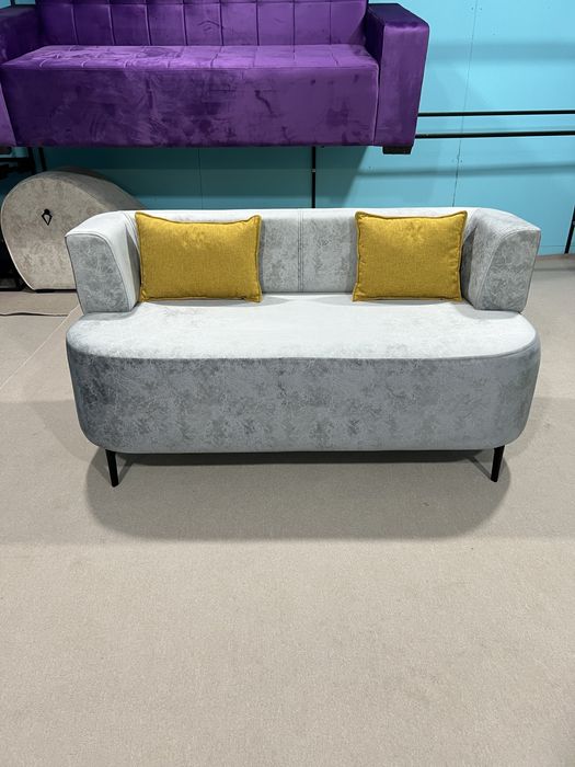 Диван для офиса дома,зала ожидания,салона корасоты