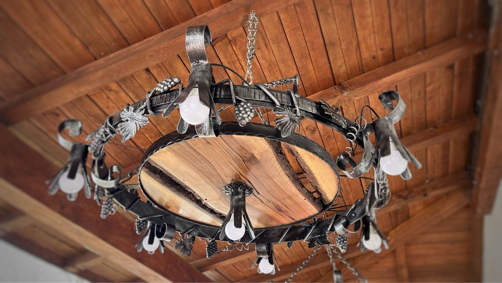 Lustra roata rustic, corp de iluminat, lampadar unicat