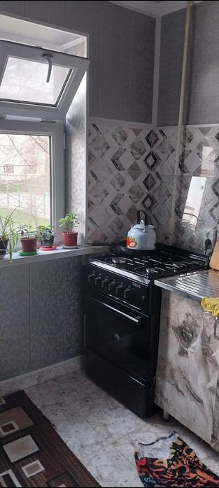 Квартира  сотилади срочно