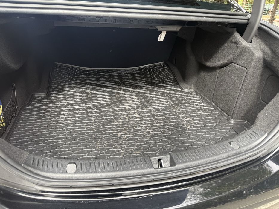 Mercedes-Benz E200d 2020 – 160 CP – 9G-Tronic