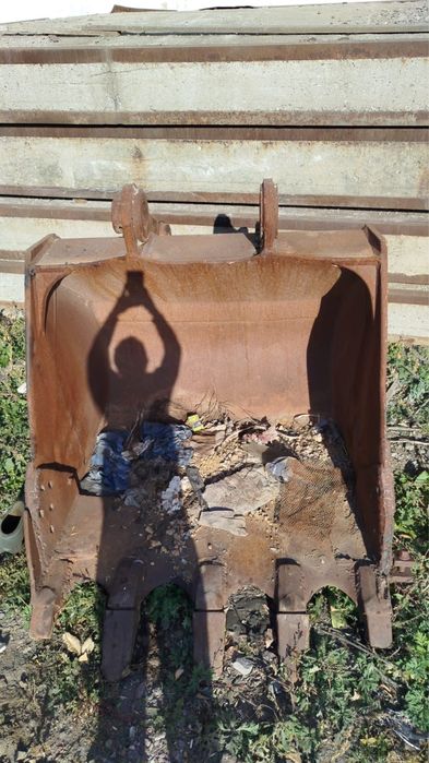 Ковш экскаваторный